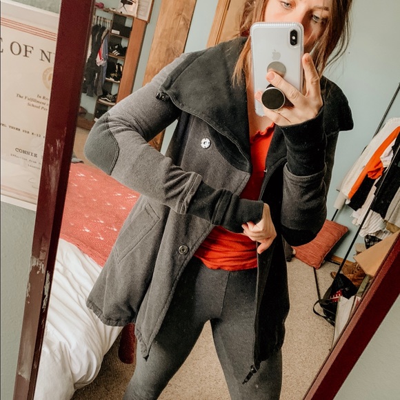 lululemon athletica Jackets & Blazers - Lululemon Anorak Jacket
